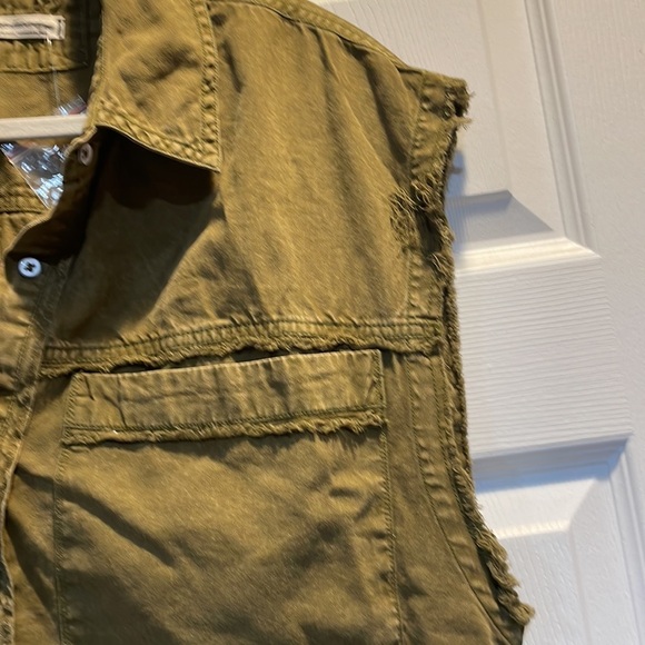 New! Free People We The Free Olive Destroyed Utility Shirt Tunic M - Picture 4 of 8